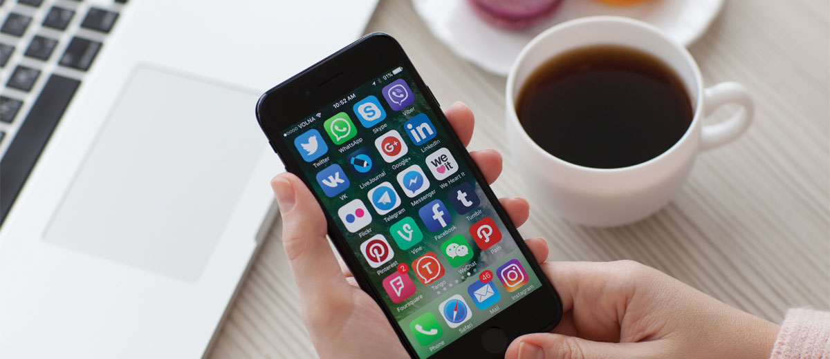 Memanfaatkan Social Media untuk Hotel